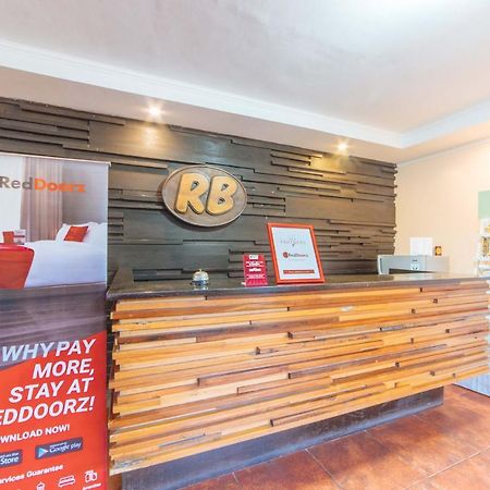 Reddoorz @ N Roldan Street Hotel Kalibo Exterior foto